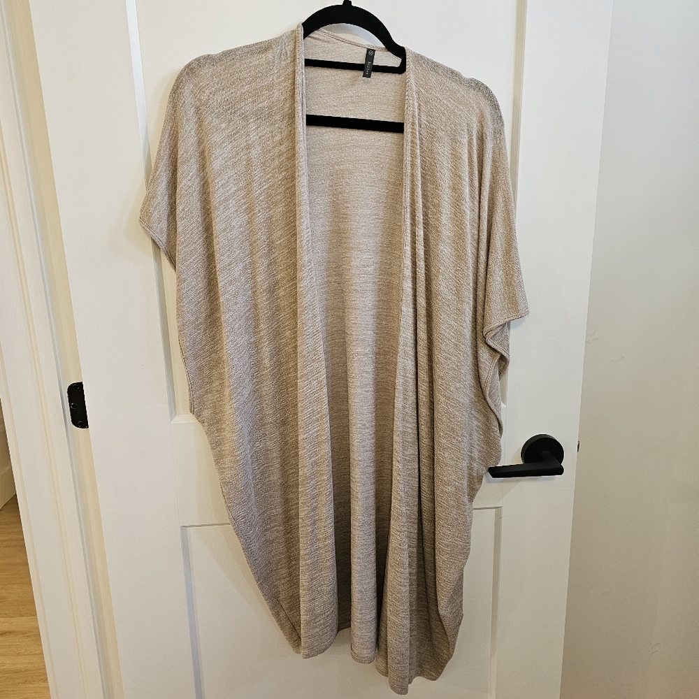 Riller Shrug